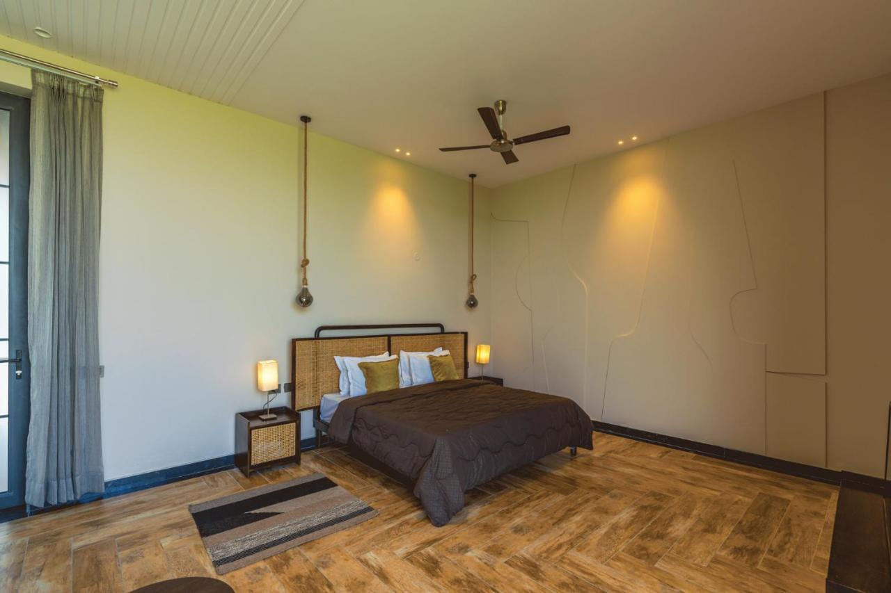 Stayvista'S Anantam - Luxury 4Br Villa With Huge Swimming Pool In Delhi Nueva Delhi Exterior foto